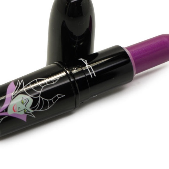 Mac venomous Villians lipstick - Picture 1 of 4